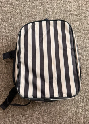 🎒 Kleiner Rucksack – kompakt & vielseitig | Unisex klein flecken in photo, état: Satisfaisant, 1,00 €, 1,75 € Protection acheteurs incluse