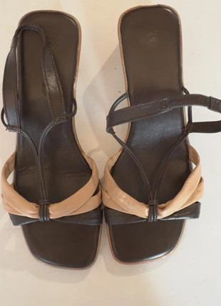 29DÉTÉ - Sandales talon, années 90, marron nude, marque: Vintage, état: Très bon état, taille: 38, 14,99 €, 16,44 € Protection acheteurs (Pro) incluse