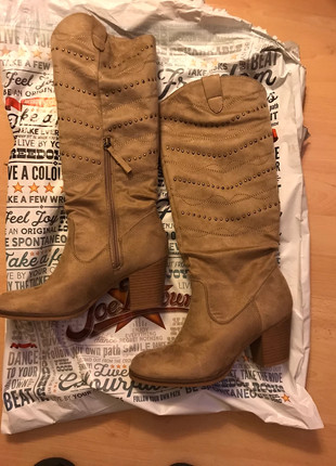 Faith deals bea boots