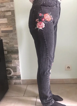 Jean noir à motifs, brand: Jennyfer, condition: Good, size: XS / 34 / 6, €1.00, €1.75 includes Buyer Protection