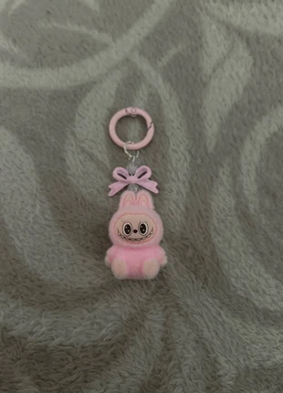 Labubu Rose Mignon, marke: POPMART, zustand: Neu, 8,90 €, 10,05 € inklusive Vinted-Käuferschutz