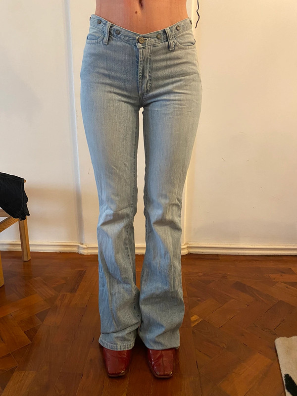 Vintage light denim flared jeans  1