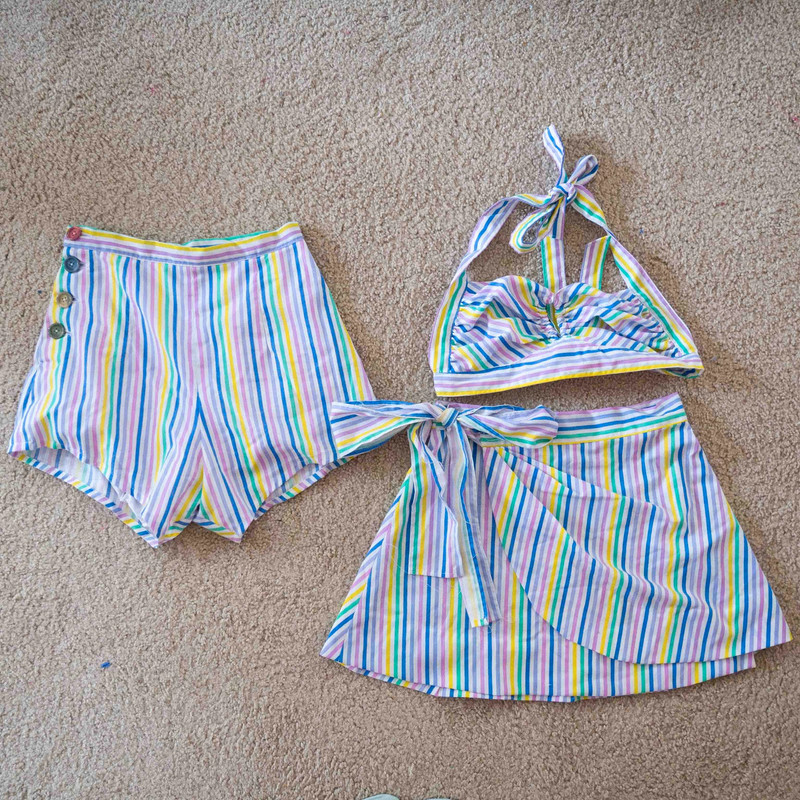 3 Piece Vintage Reproduction Swimsuit Playset 2