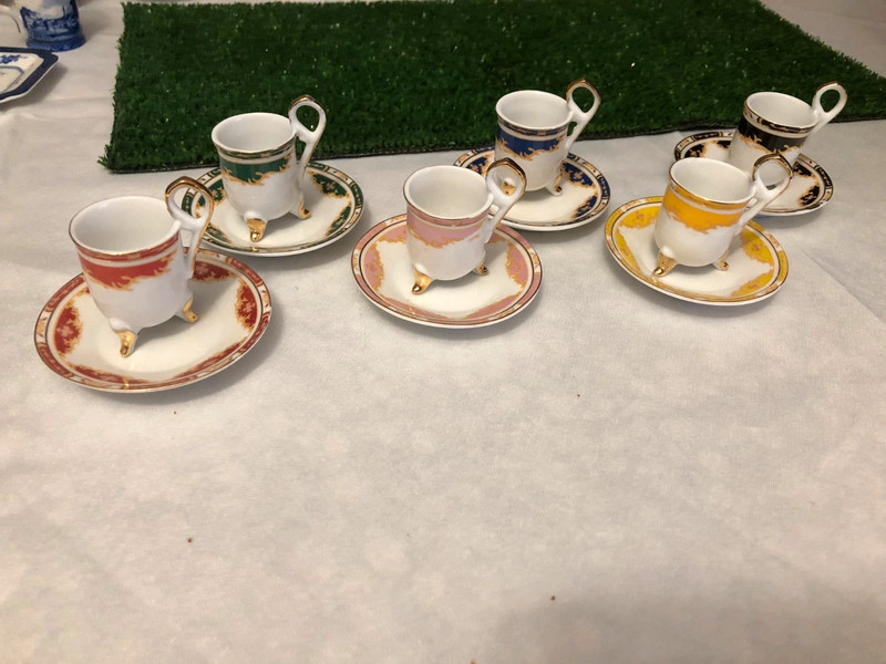 Presepi In Miniatura Da Collezione Tazzine da collezione in miniatura | Vinted