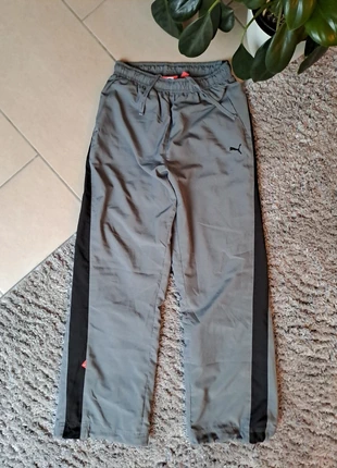 Vintage Puma Jogginghose, brand: Puma, condizioni: Ottime, taglia: XS / IT 38 / EU 34, €18.00, €19.60 include la Protezione acquisti