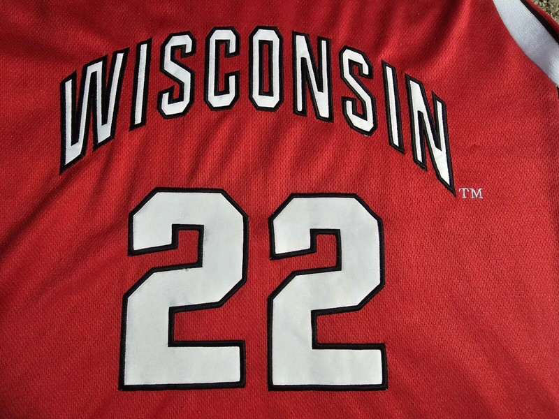 Wisconsin Badgers Basketball Jersey Xxl Ncaa #22 Colloseum 3