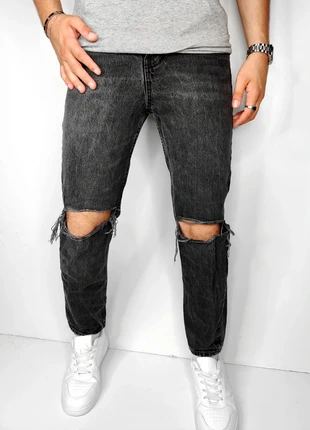 Jean Zara Troué straight regular T.34, marque: Zara, état: Très bon état, taille: XS, 15,00 €, 16,45 € Protection acheteurs (Pro) incluse