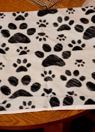 Cushion cover 17", brand: Cover, condition: New without tags, size: 30 x 50 cm, £1.00, £1.75 includes Buyer Protection