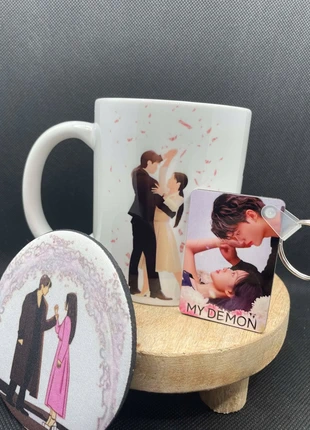 Coffret Mug My Demon / Kdrama / Mug + sous tasse + porte clé, marca: Hoaana sublimation, estado: Novo com etiquetas, €14.00, €15.40 inclui Proteção do Comprador Pro