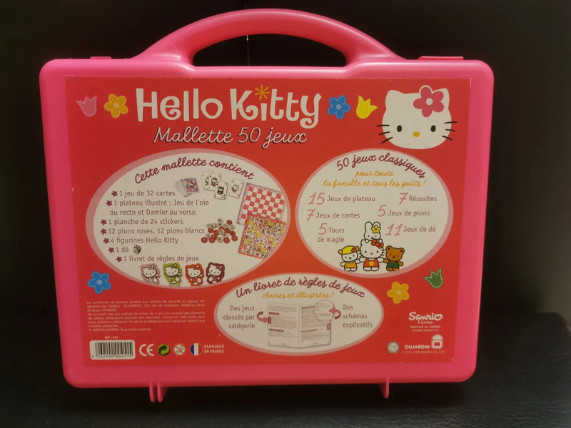 Malette de 50 jeux Hello Kitty + 1 jeu de 7 familles Hello Kitty 2