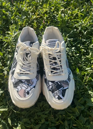 Scarpe estive Uomo Color Panna | Design Bianco e Nero | Taglia 43, condizioni: Ottime, taglia: 43, €8.00, €9.10 include la Protezione acquisti