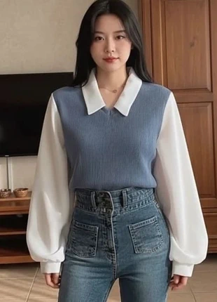 Blouse chic bicolore bleu et blanche - col chemise & manches bouffantes, staat: Heel goed, maat: M / 38 / 10, € 39,90, € 42,60 inclusief Kopersbescherming Pro