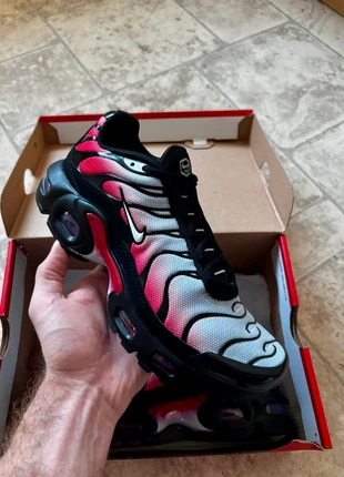 Nike Air Max Plus TN ‘pure platinum & university red’, brand: Nike, condition: New with tags, size: 5.5, £60.00, £63.70 includes Buyer Protection