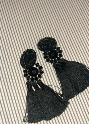 Boucles d’oreilles noir pompom , marca: Noir, estado: Muito bom, €1.00, €1.75 inclui Proteção do Comprador