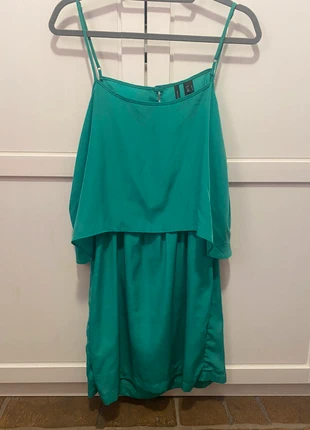 Vestido verde espalda descubierta, brand: Mango, condizioni: Ottime, taglia: L / IT 44 / EU 40, €8.00, €9.10 include la Protezione acquisti