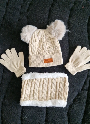 Bonnet gants cache-cou enfant hiver neuf, estado: Novo com etiquetas, tamanho: Tamanho único, €8.00, €9.10 inclui Proteção do Comprador Pro