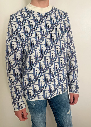 Pull Dior Oblique Jacquard en cachemire et laine /Taille M, marque: Dior, état: Très bon état, taille: M, 400,00 €, 420,70 € Protection acheteurs incluse