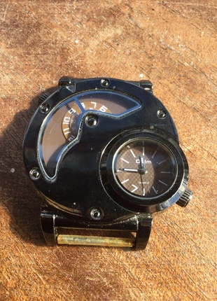 Oulm Dual Time Zone Quartz Wristwatch , marque: Oulm, état: Très bon état, taille: 30–38 mm, 5,00 €, 5,95 € Protection acheteurs incluse