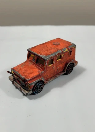 majorette fourgon blindé 204 bank security rouge made in france vintage, marca: Majorette, estado: Satisfatório, tamanho: Prematuro, até 44 cm, €1.00, €1.75 inclui Proteção do Comprador