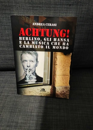 Libro Achtung! Berlino gli Hansa e la musica che ha cambiato il mondo, Andrea Cerasi, état: Neuf sans étiquette, 8,30 €, 9,42 € Protection acheteurs incluse