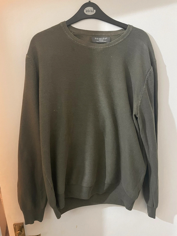 dark-green-jumper-vinted