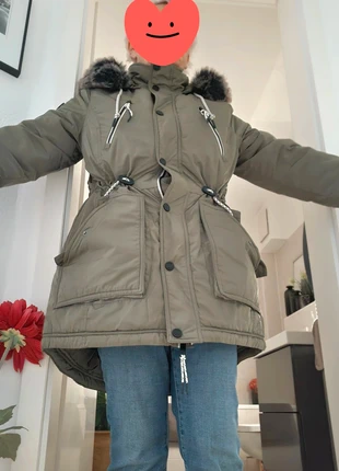 Dicke kuschelige Winterjacke, im Parkastyle, marque: SURE, état: Très bon état, taille: L / 40 / 12, 7,00 €, 8,05 € Protection acheteurs incluse