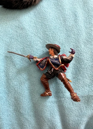 Mousquetaire Papo, brand: Papo, condition: Good, size: 3 years / 98 cm, €3.50, €4.38 includes Buyer Protection