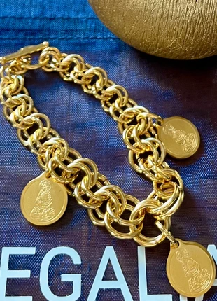 Pulsera de Eslabones y Colgantes Virgen de la Caridad del Cobre, Acero y Oro18K., merk: Regalia Jewelry, staat: Nieuw met prijskaartje, € 30,00, € 32,20 inclusief Kopersbescherming