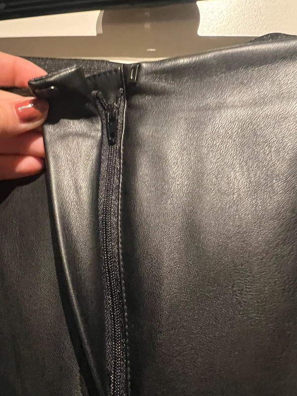 Nepleer Leren broek pantalon split mango Zara flare