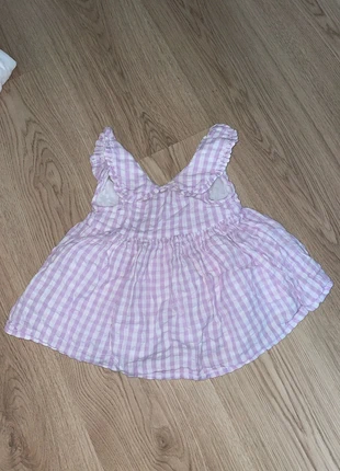 Robe bébé violette col à carreaux, brand: Primark, condizioni: Ottime, taglia: 6-9 mesi / 68 cm, €3.00, €3.85 include la Protezione acquisti