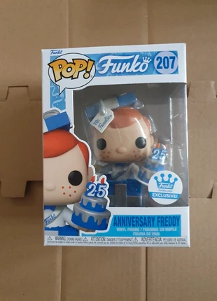 Funko feeddy aniversario, merk: Funko, staat: Nieuw met prijskaartje, maat: Prematuur, tot 44 cm, € 6,00, € 7,00 inclusief Kopersbescherming