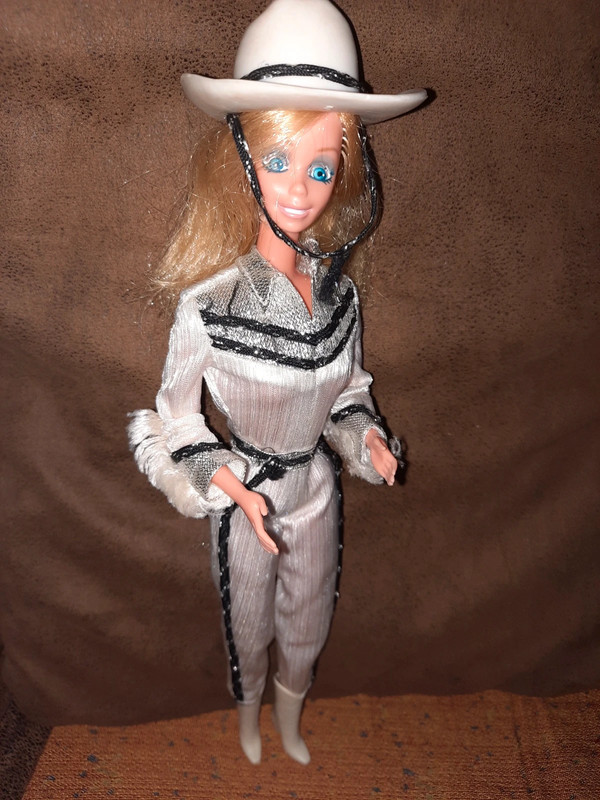 barbie western winking anni 80