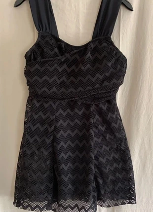 Swimsuit with mesh cover up, marke: Blooming Jelly, zustand: Neu, größe: L / 40 / 12, 10,36 €, 11,58 € inklusive Vinted-Käuferschutz