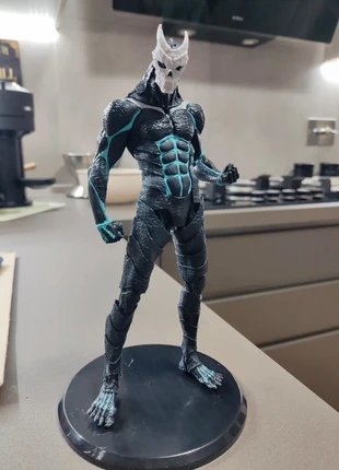 Kaiju n° 8 figure 21 cm, marke: Kaïju, zustand: Neu, größe: Einheitsgröße, 13,00 €, 14,35 € inklusive Vinted-Käuferschutz
