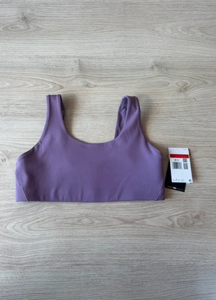 Brassière Nike alate taille L, marque: Nike, état: Neuf sans étiquette, taille: L, 25,00 €, 26,95 € Protection acheteurs incluse