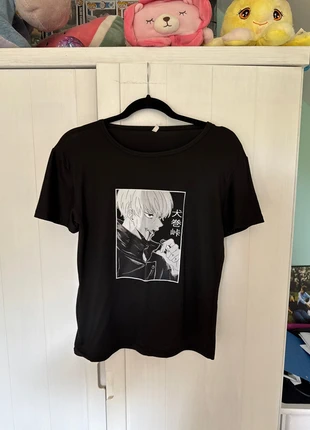 Tshirt jujutsu kaisen, brand: Jujutsu Kaisen, condition: Very good, size: S / 36 / 8, €5.00, €5.95 includes Buyer Protection