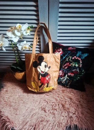 Joli sac a main Mickey, merk: Zara, staat: Heel goed, € 15,00, € 16,45 inclusief Kopersbescherming
