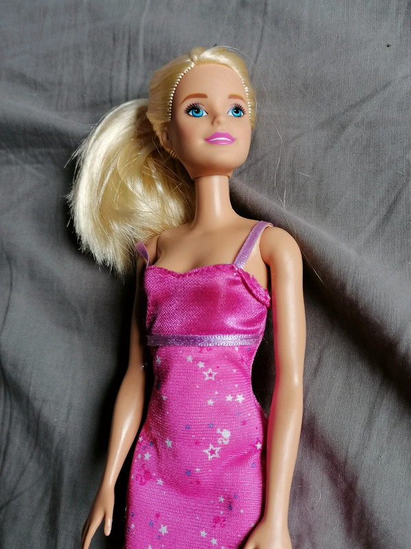 Heart Dress Barbie Doll by Mattel toy Vinted