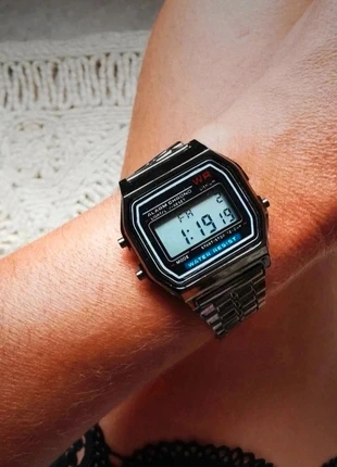 F69 montre rétro style 80 étanche neuve, marque: Boutique privée, état: Neuf sans étiquette, taille: Taille unique, 8,50 €, 9,63 € Protection acheteurs (Pro) incluse