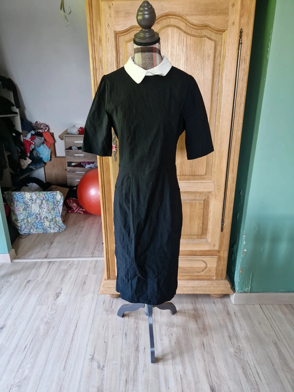 Jolie robe crayon taille 44 collectif
