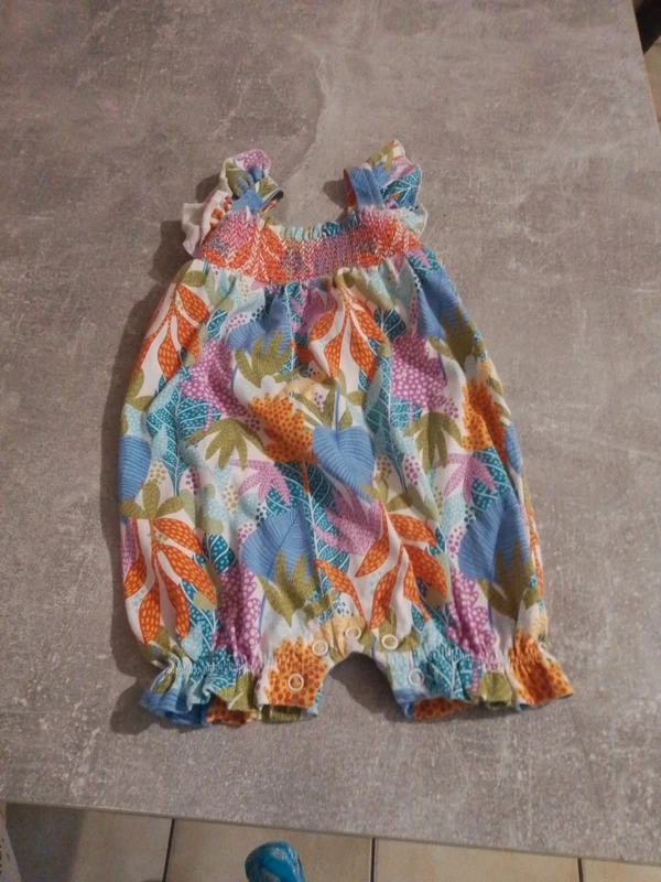 Combishort bébé fille 6 mois