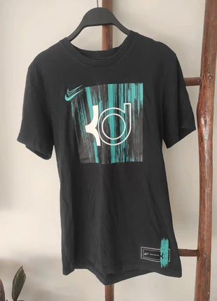 T-shirt Nike Kevin Durant, marca: Nike, estado: Muito bom, tamanho: S, €4.00, €4.90 inclui Proteção do Comprador