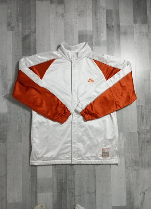 Survêtement vintage Nike blanc orange taille L homme, merk: Nike, staat: Heel goed, maat: L, € 60,00, € 63,70 inclusief Kopersbescherming Pro