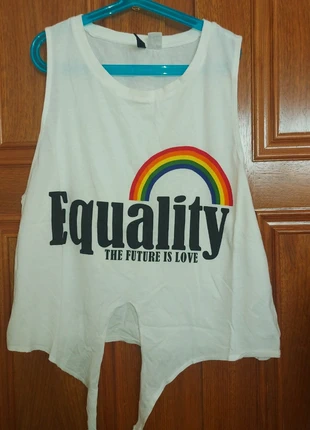 Camiseta Equality H&M, marca: H&M, estado: Nuevo sin etiquetas, tamaño: L / 40 / 12, 3,00 €, 3,85 € Protección al comprador incluida