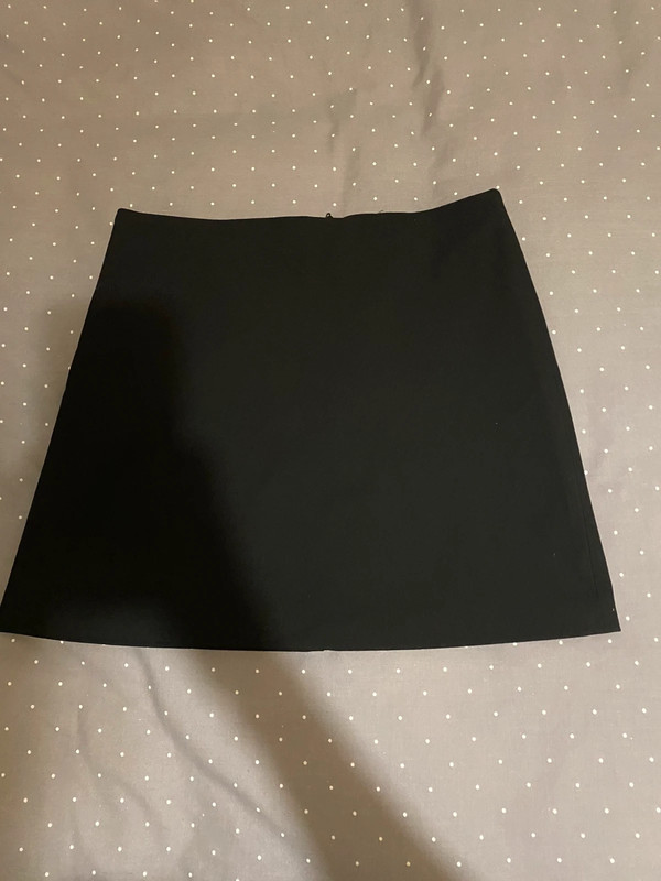 Falda negra hym 2