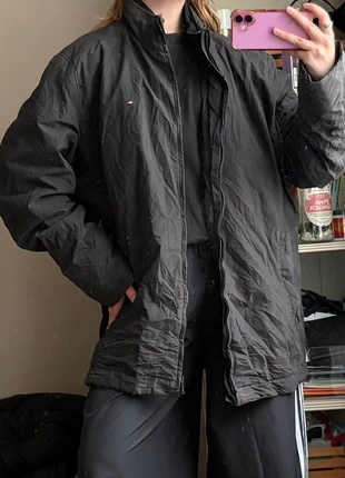 Tommy Hilfiger vintage fleece windjacket, brand: Tommy Hilfiger, condizioni: Ottime, taglia: XL / IT 46 / EU 42, €30.00, €32.20 include la Protezione acquisti