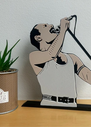 Support Freddie Mercury en pleine performance, marque: freddie mercury, état: Très bon état, 12,00 €, 13,30 € Protection acheteurs (Pro) incluse