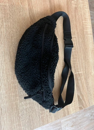 Banane moumoute Pier one, marke: Pier One, zustand: Sehr gut, 6,50 €, 7,53 € inklusive Vinted-Käuferschutz