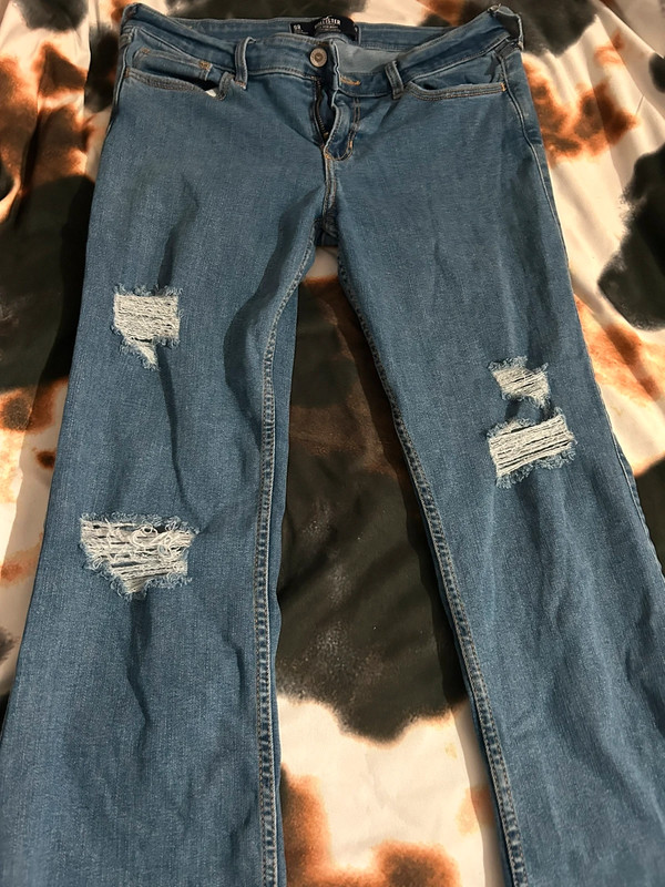 Hollister low rise boot cut jeans 2