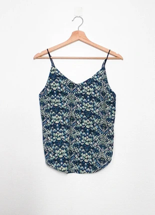 Printed cami top | Débardeur imprimé, marque: Urban Outfitters, état: Très bon état, taille: S / 36 / 8, 8,00 €, 9,10 € Protection acheteurs (Pro) incluse